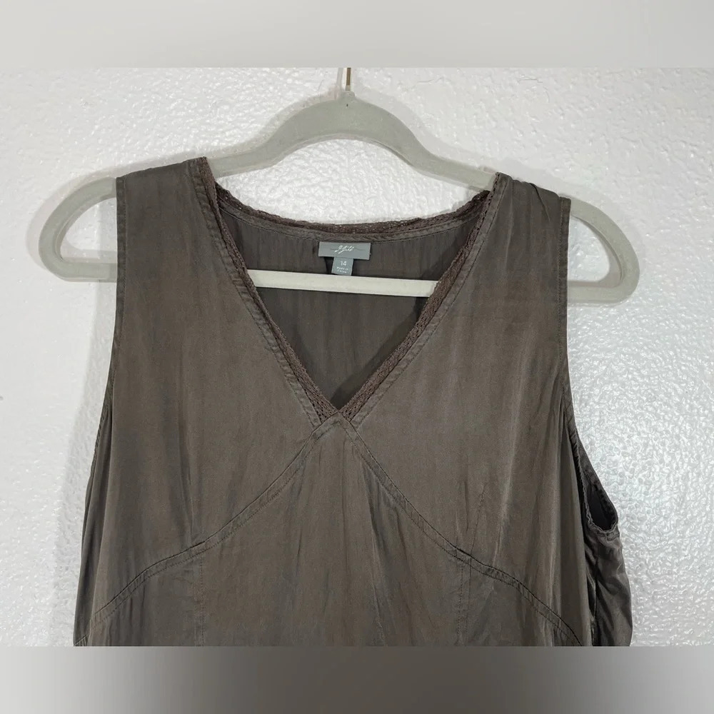 J. Jill 100% Silk Soft Brown Lace Detail V-Neck Sleeveless Cami Tank Top Size 14 - Picture 2 of 12